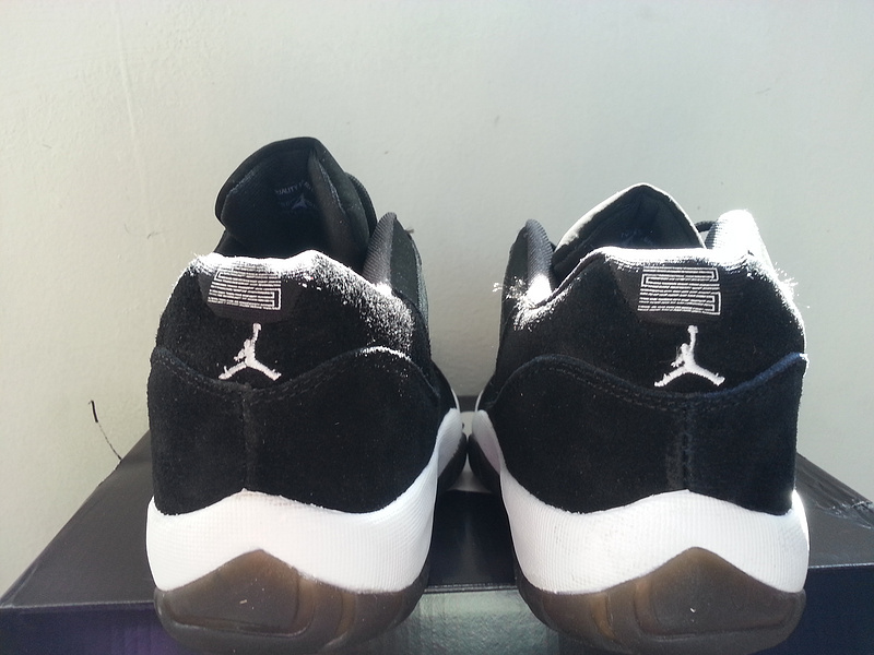 2015 Jordan 11 Low Black White