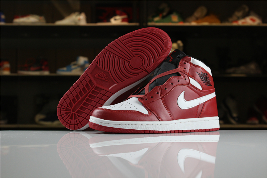 Air Jordan 1 Mid Chicago Gym Red White