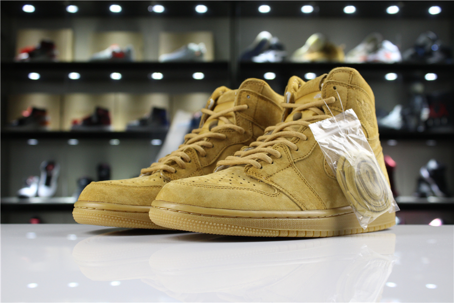 New Air Jordan 1 Retro High OG Wheat Golden Harvest