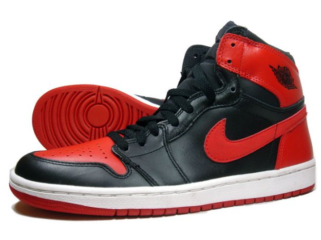 Claasic Air Jordan 1 Black Varsity Red White Shoes