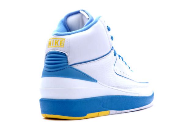 Original Classic Air Jordan 2 Retro Carmello Anthony Melo White University Blue Varisty Maize Shoes