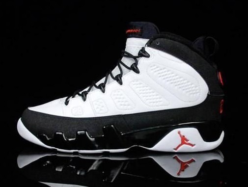 claasic air jordan 9 original og white black true red